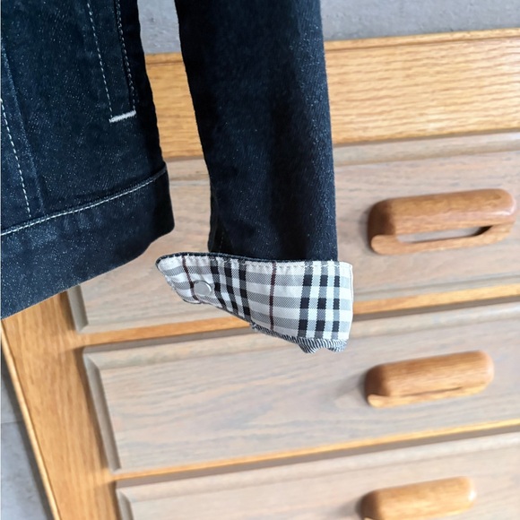 Burberry Women’s Dark Blue Denim Jacket - Picture 6 of 7